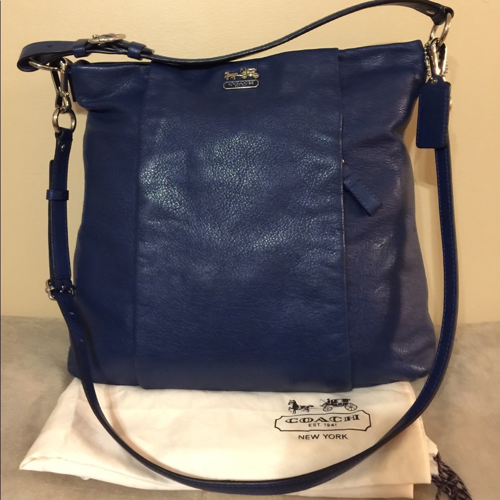 Coach Madison Isabelle Hobo / Messenger Bag